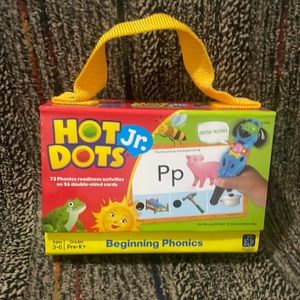 Hot Dots Jr Beginning Phonics Activity Cards